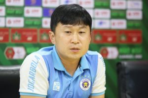 hlv-chun-jae-ho-toi-xin-loi-vi-da-khong-mang-ve-chien-thang-de-lam-qua-cho