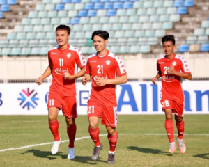 tung-hua-se-gan-bo-voi-hagl-cong-phuong-bat-ngo-quay-xe-dau-quan-cho-c